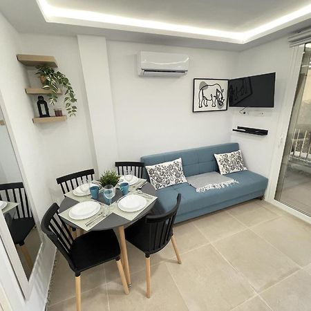 דירות אדחה 11. Beautiful Esmeralda, A/C, Wifi מראה חיצוני תמונה